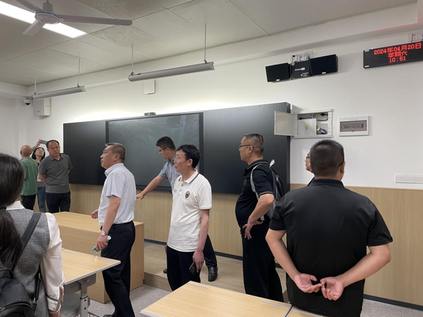 打造重庆市数字化教育“新名片”,广阳湾珊瑚中学凭实力“出圈”!